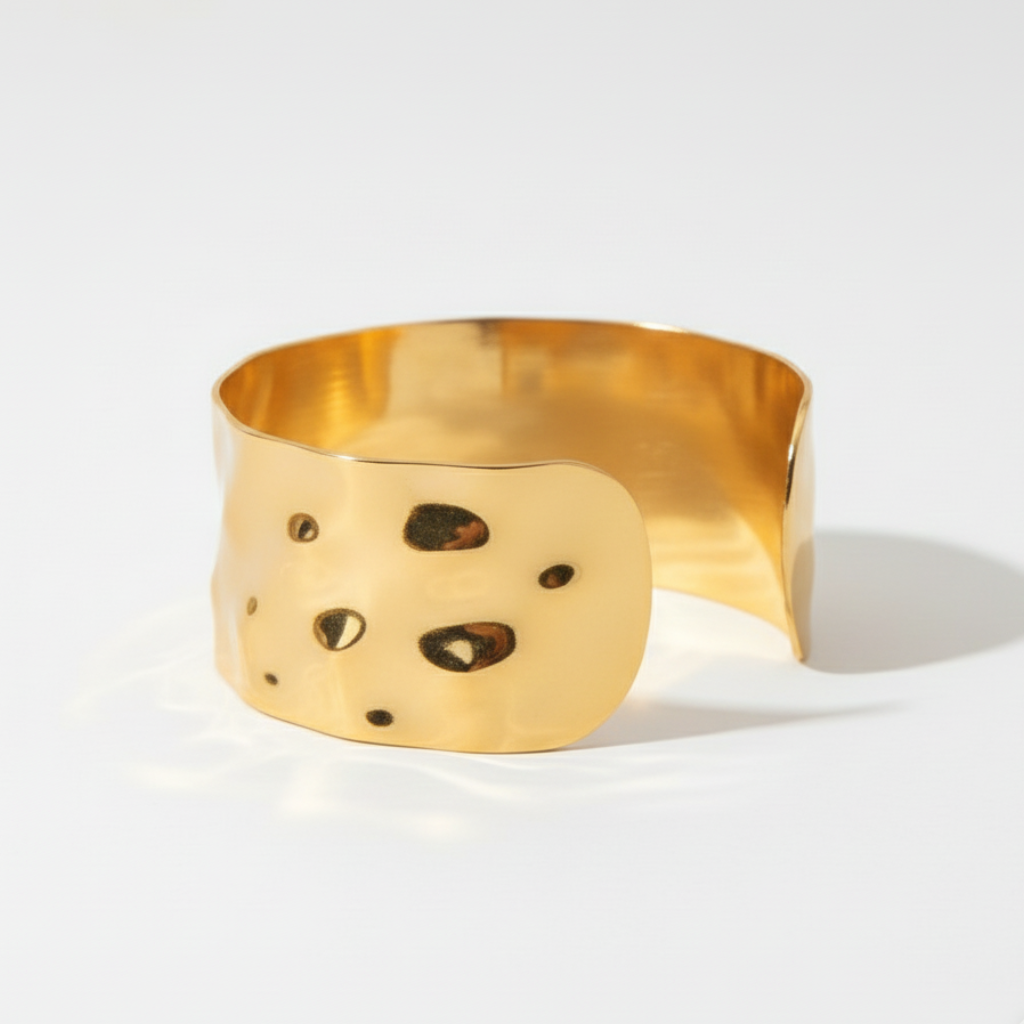 Bracelet Gaïa  Martelé, acier inoxydable doré